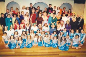 cinderellacastandcrew2003.jpg